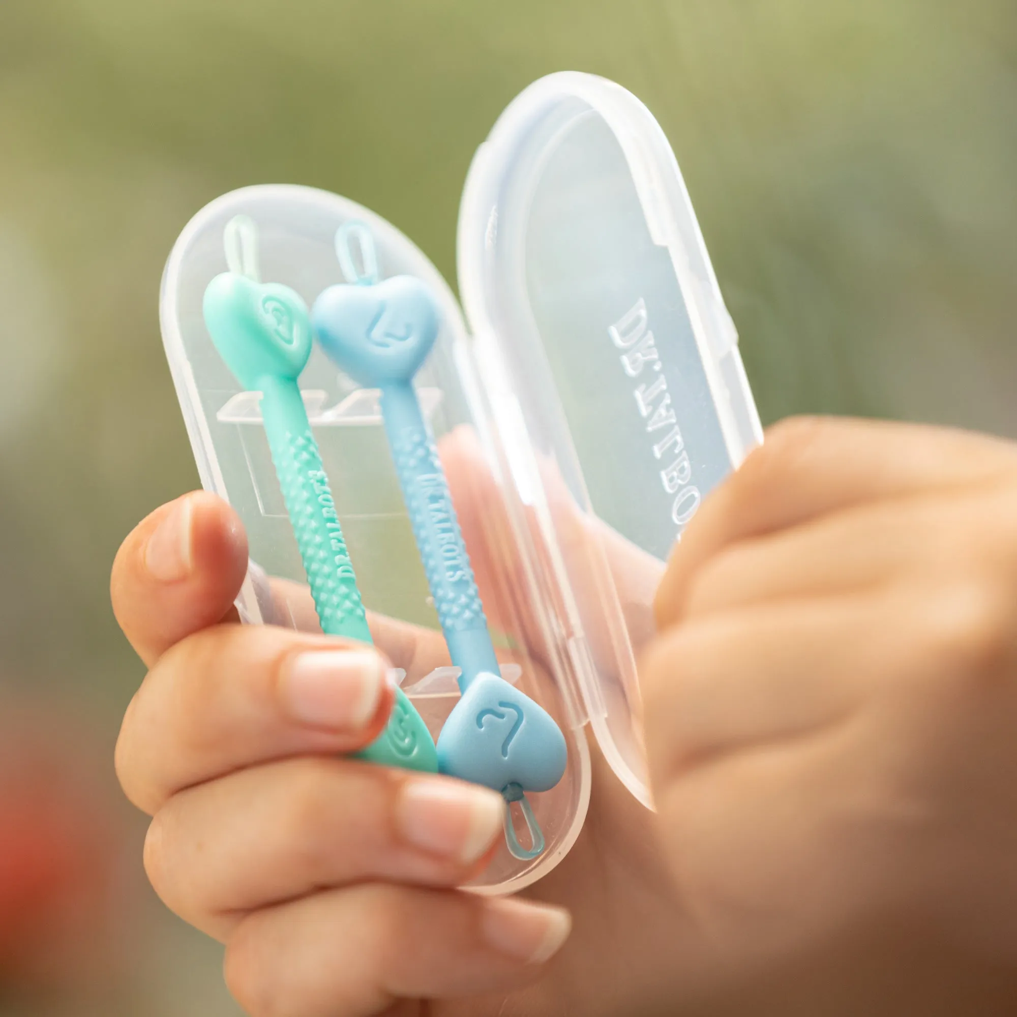 Electric Nasal Aspirator with 2-Pack Nose & Ear Cleaners