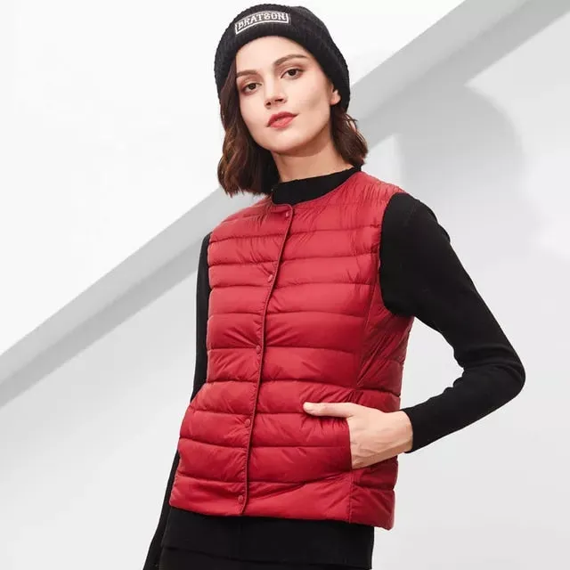 Matt Fabric Ultra-Light Down Vest for Women – Warm Sleeveless Winter Waistcoat, Portable & Comfortable Liner