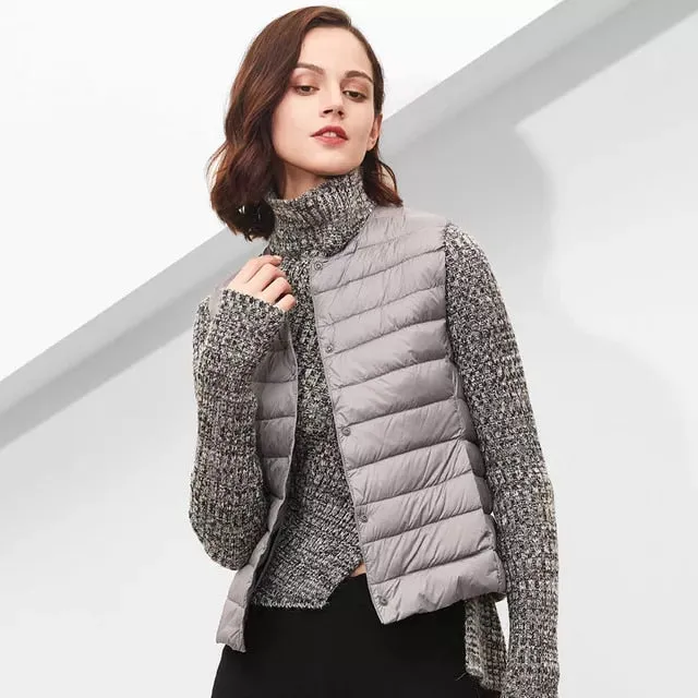 Matt Fabric Ultra-Light Down Vest for Women – Warm Sleeveless Winter Waistcoat, Portable & Comfortable Liner