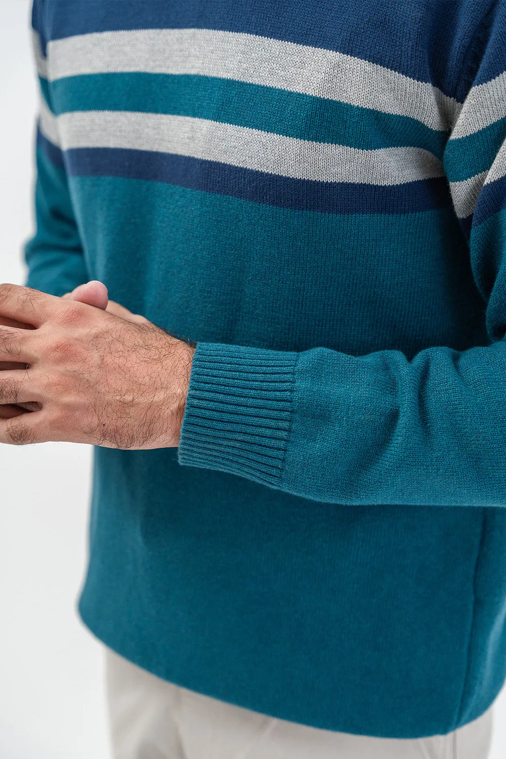Mens Round Neck Sweaters